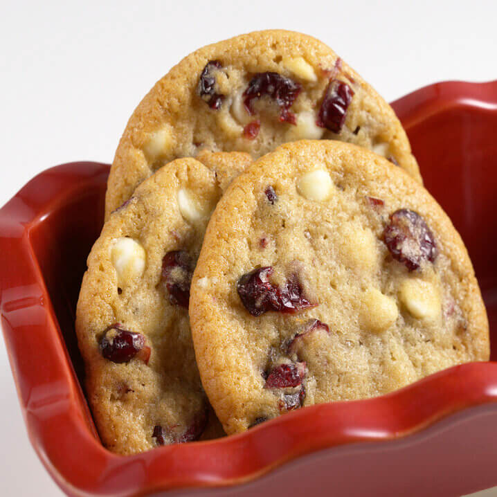 White Chocolate Cranberry Cookies (Ready-to-bake dough)
